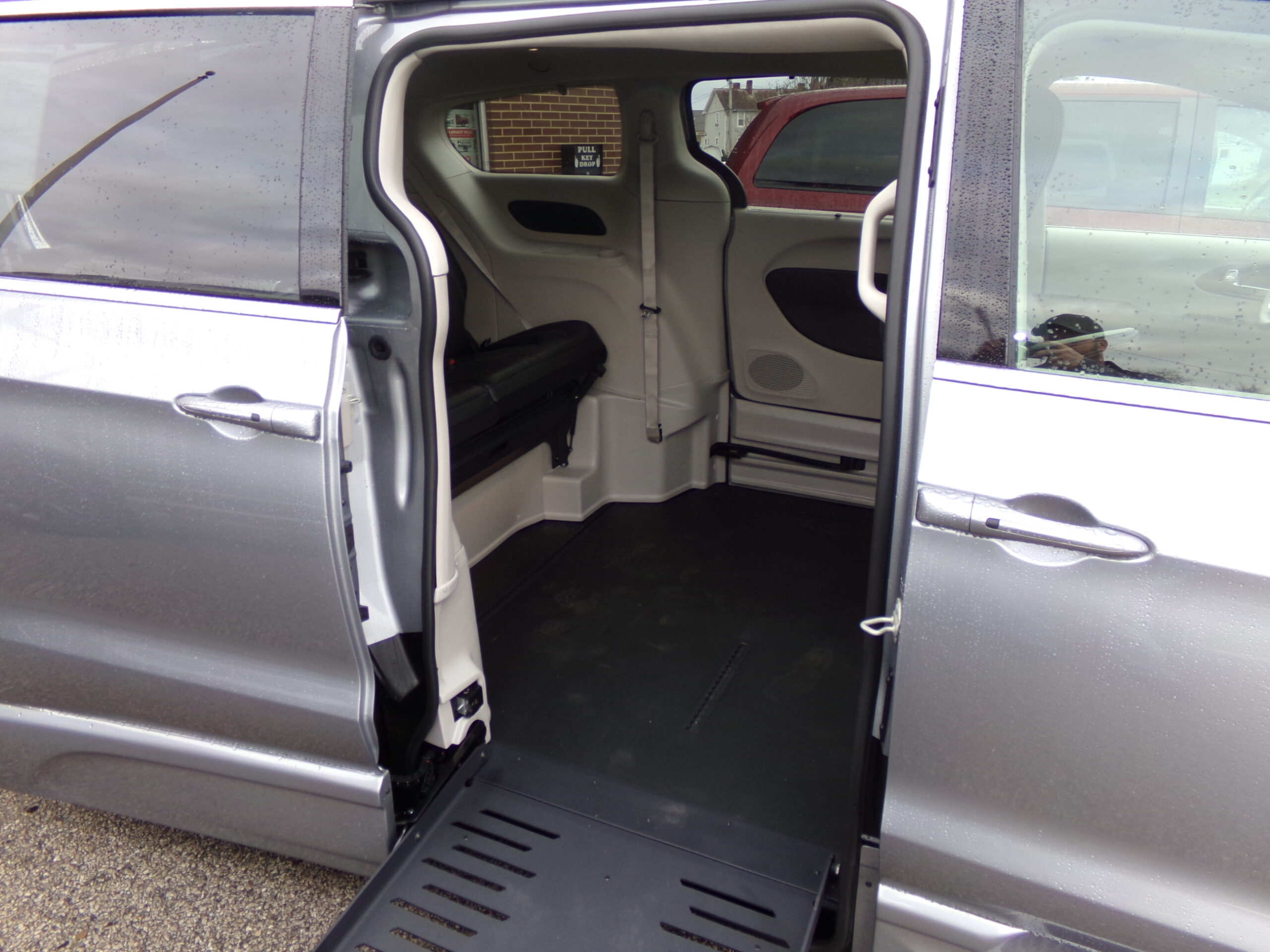 Wheelchair Accessible Vans for Sale in Bridgeport, Huntington, VA, Parkersburg, WV