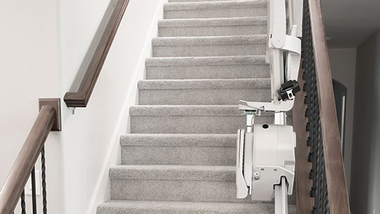 Bruno-Elan-SRE-3050-Straight-Stairlift