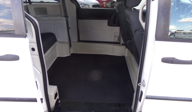 2008 Dodge Grand Caravan / BraunAbility Side-Entry Companion Manual Ramp full