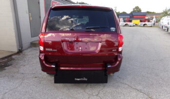 2020 Dodge Grand Caravan / BraunAbility Rear-Entry Foldout V7 Manual Ramp full